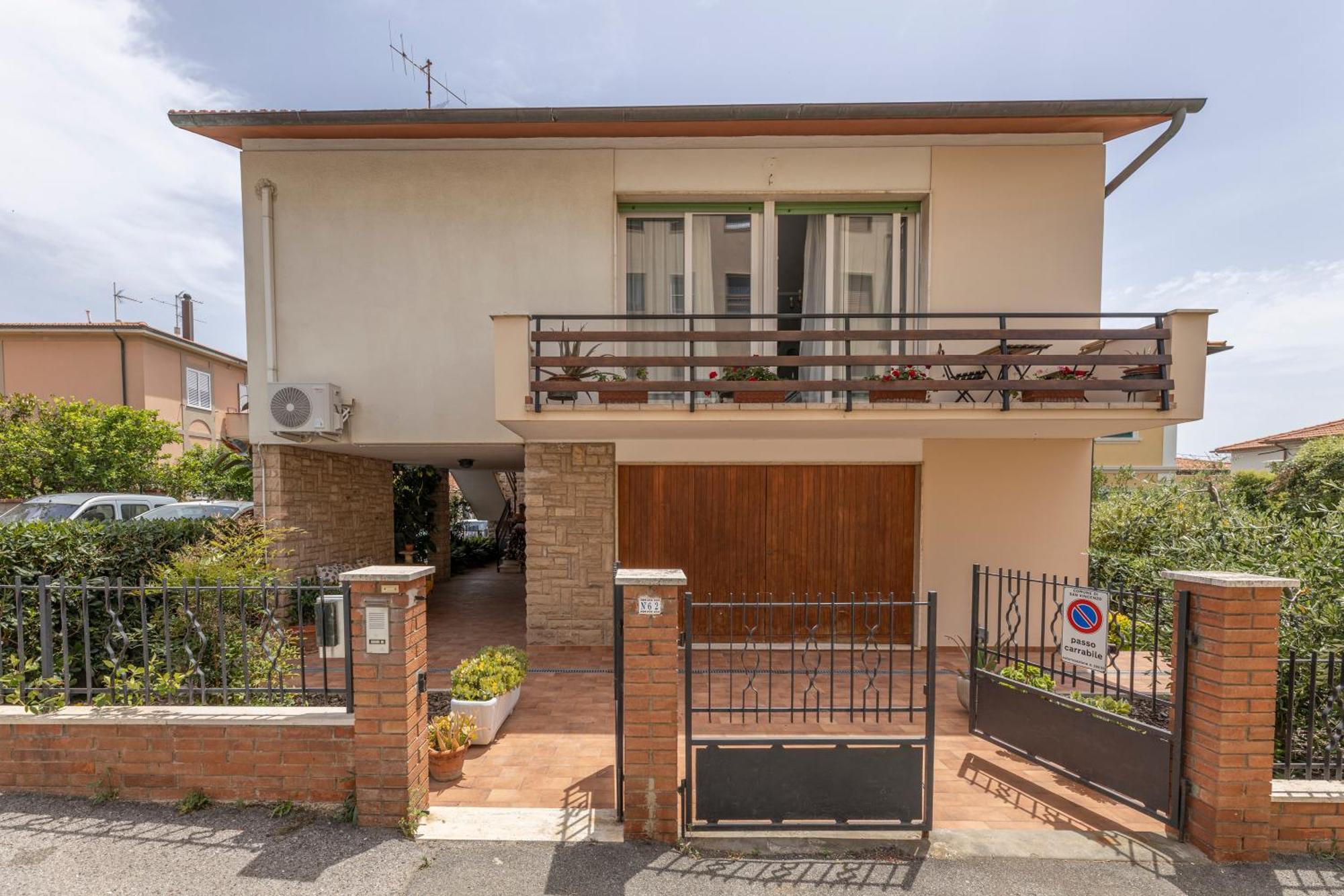 Casa Luigina Apartment San Vincenzo Luaran gambar